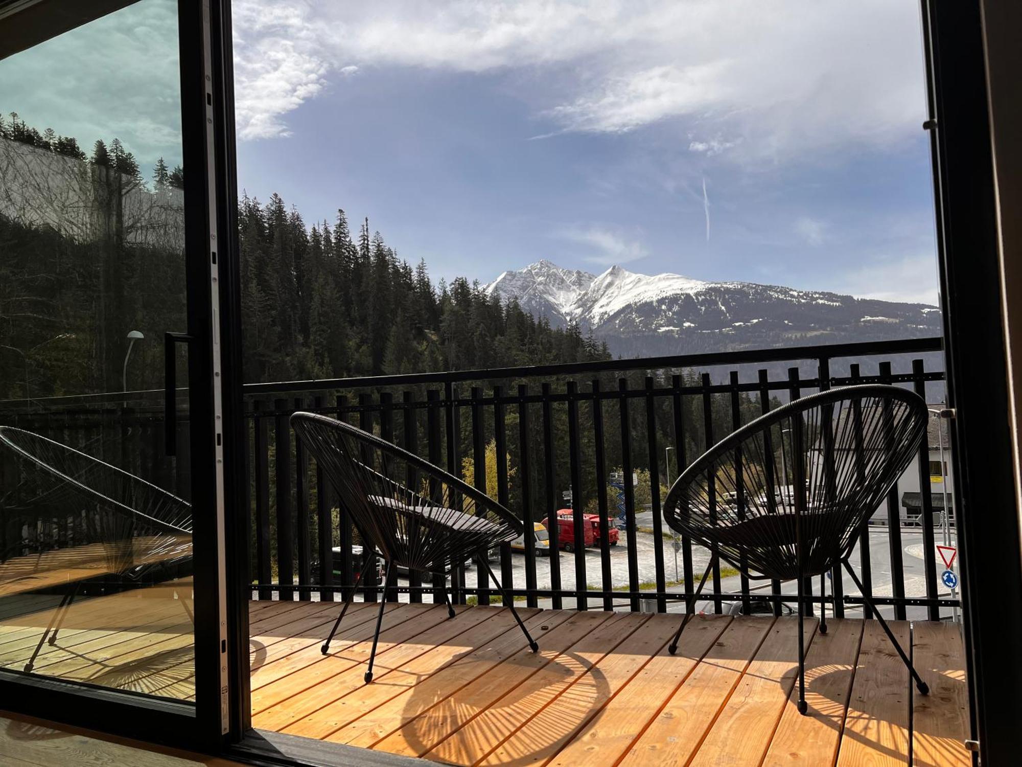 Black Summit Boutique Resort Laax Eksteriør billede